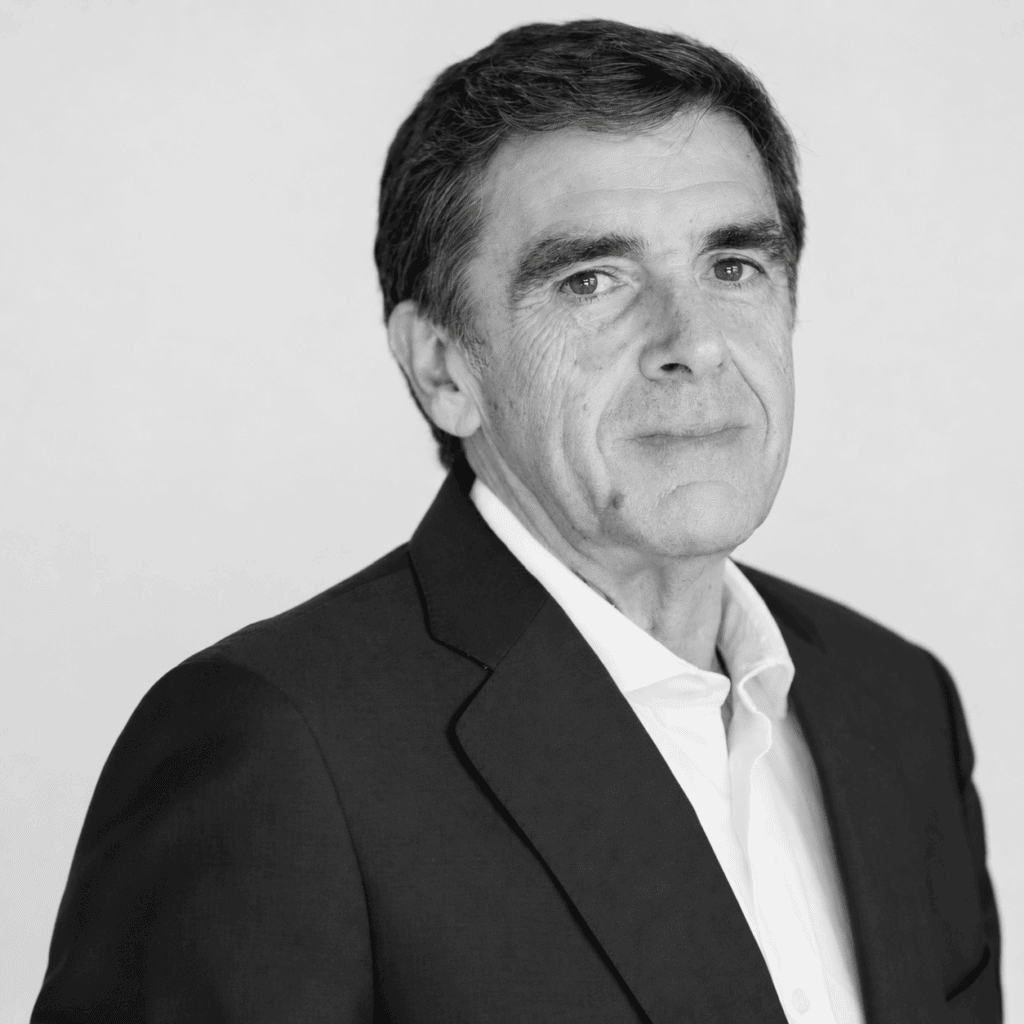 Retrato corporativo en blanco y negro